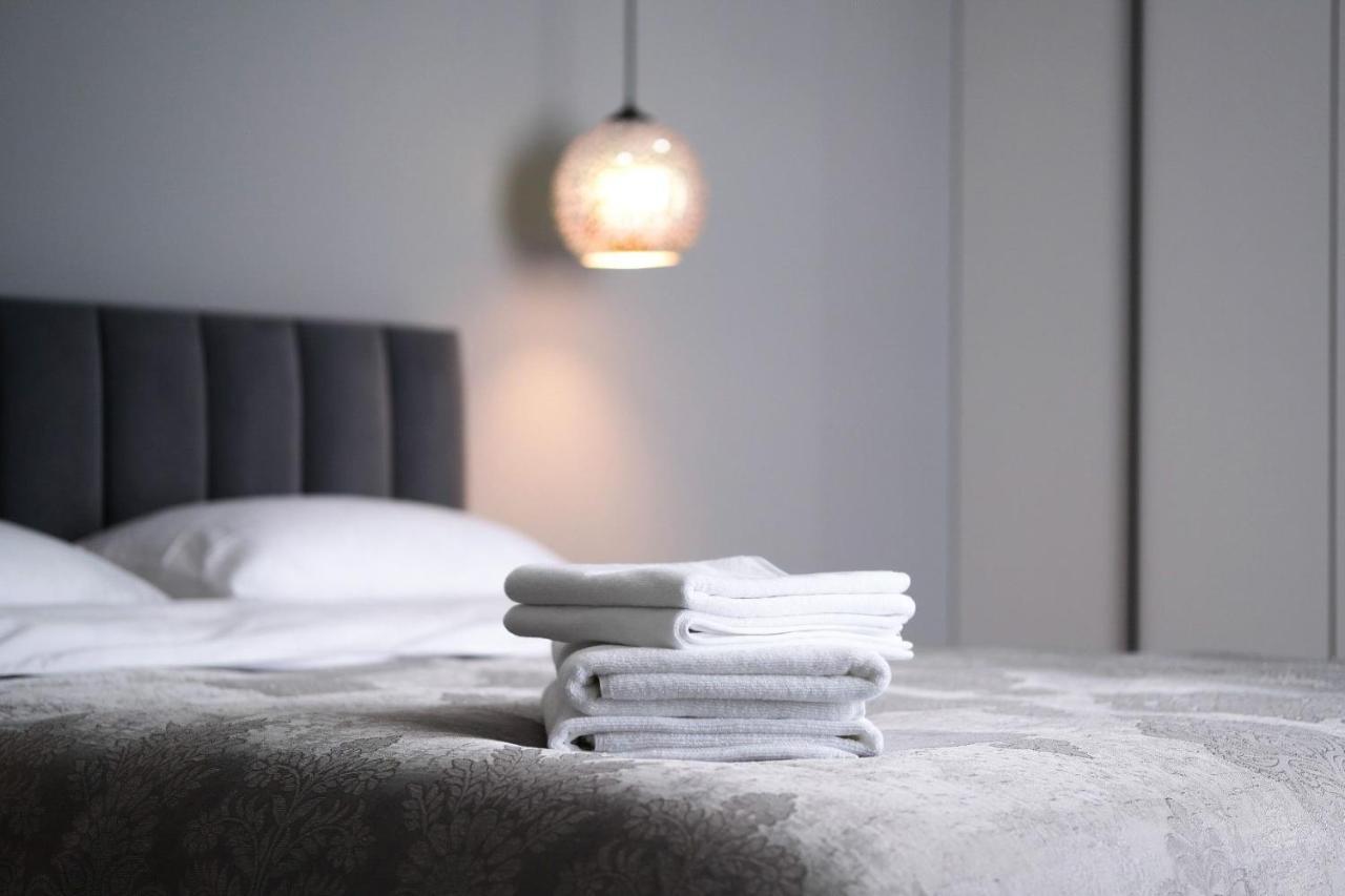 Minimalist Style Apartment With Best Location キシナウ エクステリア 写真