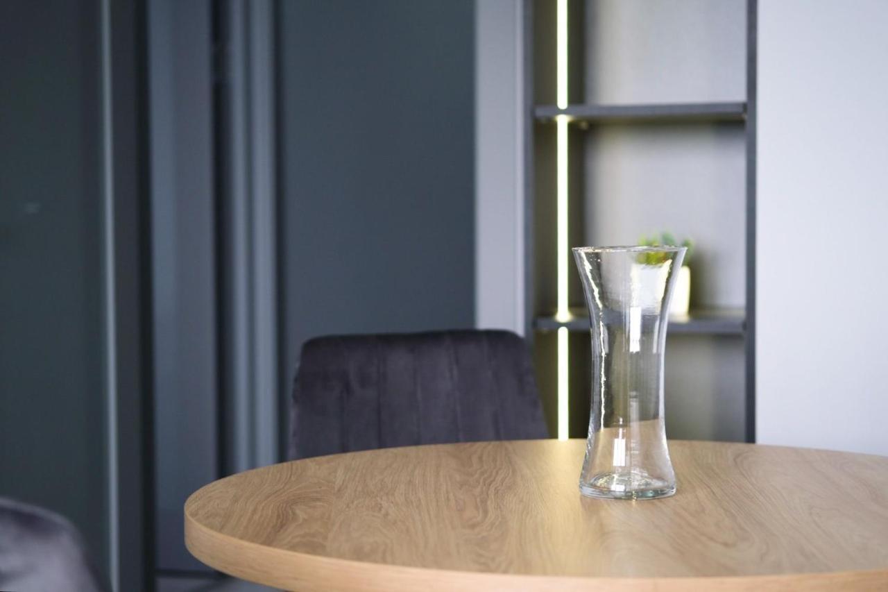 Minimalist Style Apartment With Best Location キシナウ エクステリア 写真